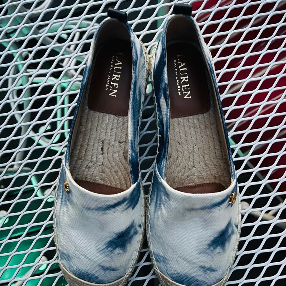 Women’s Lauren Ralph Lauren Cameryn Blue White flat Tie Dye printed canv…
